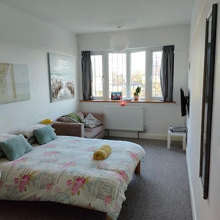 Guest Suite 50M From The Beach Bognor Regis Kültér fotó
